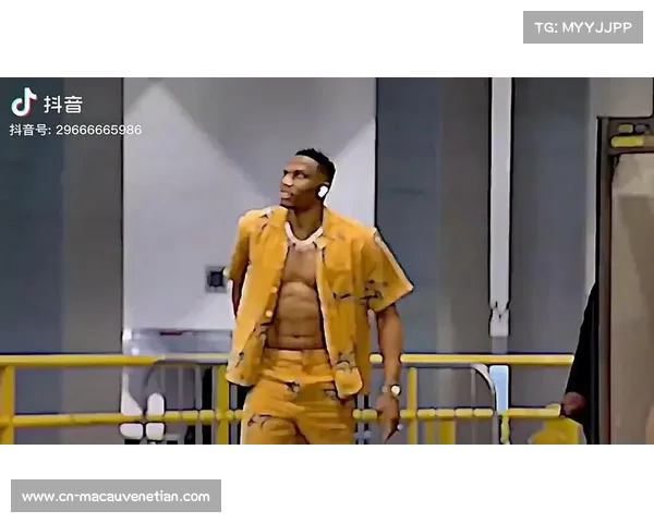 NBA五大超人肌肉威少胸肌詹姆斯大腿奥尼尔手臂的无敌力量之谜 NBA五大超人肌肉威少胸肌詹姆斯大腿奥尼尔手臂的无敌力量之谜